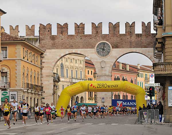 LA VERONA MARATHON GIÁ A QUOTA 2.300 ISCRITTI