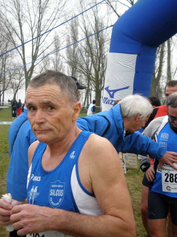 Cross Master a Zero Branco