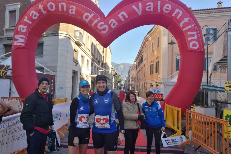 Stefania e Filippo alla maratona di San Valentino a Terni