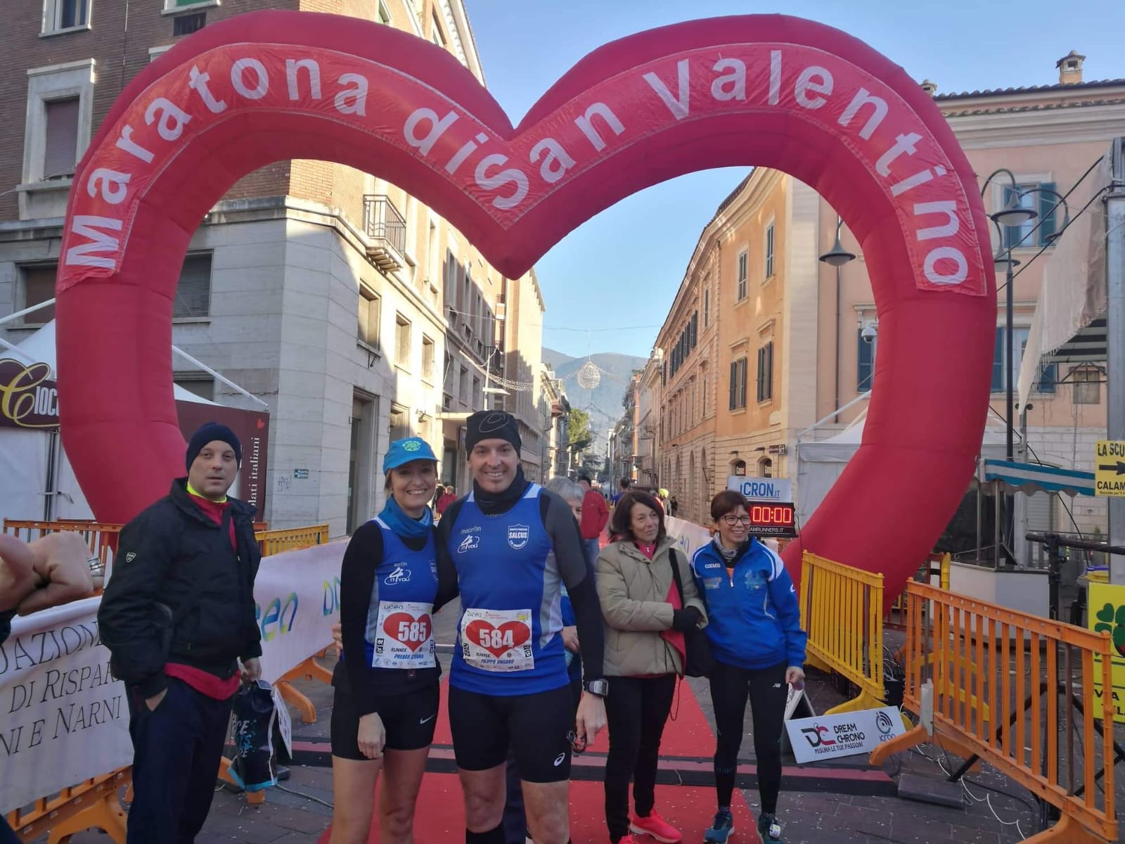 Stefania e Filippo alla maratona di San Valentino a Terni